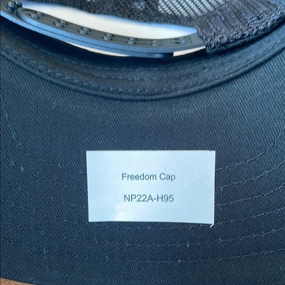 NWT Daniel Defense Black Trucker Hat - Picture 3 of 3